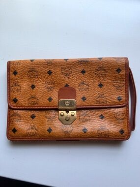 Authentic Vintage MCM Visetos Two-Sided Organizer Clutch  in Visetos monogram.